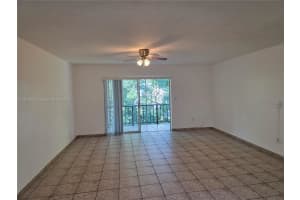 10399 N Kendall Dr, Miami, FL 33176, - MLS#A11910650