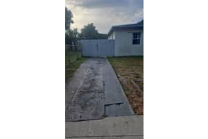 15210 Nw 28th Pl Miami Gardens, FL 33054 - MLS#A11910674