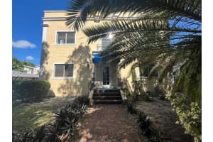 223 Calabria Ave APT 11, Coral Gables, FL 33134, - MLS#A11910685