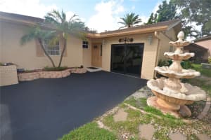 2119 Nova Village Dr #2119, Davie, FL 33317, - MLS#A11910704