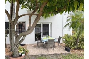 1705 N Riverside Dr APT 1, Pompano Beach, FL 33062, - MLS#A11910709