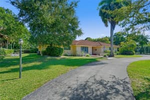 13575 Sw 69th Ct, Pinecrest 13575 Sw 69th Ct, Pinecrest