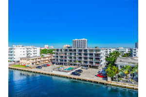 1820 S Treasure Dr 203d North Bay Village, FL 33141 - MLS#A11910775