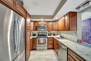 6700 Cypress Rd APT 105, Plantation, FL 33317, - MLS#A11910803