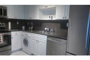 2501 S Ocean Dr L04 Hollywood, FL 33019 - MLS#A11910810