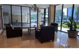 400 Kings Point Dr 1207 Sunny Isles Beach, FL 33160 - MLS#A11910825