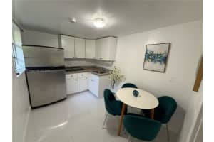 1131 Sw 14th Ave 2 Miami, FL 33135 - Off Market