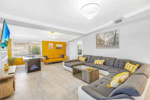 1984 Windward Dr Lauderdale By The Sea, FL 33062 - MLS#A11910879