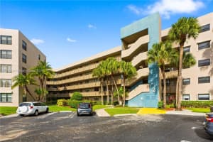 1000 Colony Point Cir 308, Pembroke Pines