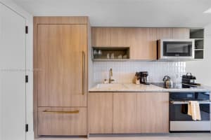 159 Ne 6th St 4007 Miami, FL 33132 - MLS#A11910920