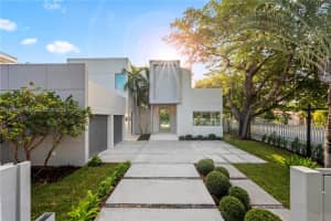 3200 Calusa St Coconut Grove, FL 33133 - MLS#A11911002