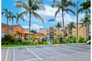 6284 NW 186th St APT 208, Hialeah, FL 33015, - MLS#A11911067