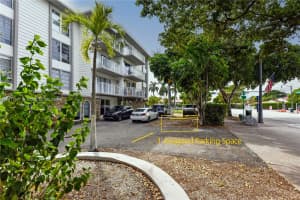 1220 71st St 16 Miami Beach, FL 33141 - MLS#A11911071