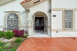 3289 W 76th St Hialeah, FL 33018 - MLS#A11911072