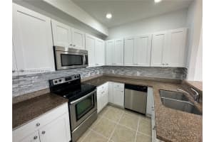 10012 NW 7th St UNIT 208, Miami, FL 33172, - MLS#A11911091