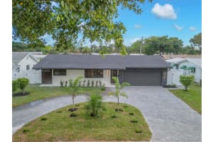 2120 Ne 55th Ct Fort Lauderdale, FL 33308 - MLS#A11911096