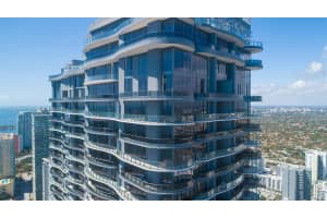 1000 Brickell Plz Ph5807 Miami, FL 33131 - MLS#A11911097
