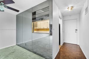 5911 Ne 14th Ln 505s Fort Lauderdale, FL 33334 - MLS#A11911098