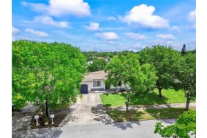 12661 Sw 222nd Ter, Miami