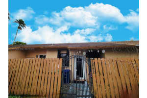 6722 Nw 192nd Ln Hialeah, FL 33015 - MLS#A11911122