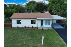 1221 Cleve H Dixon Ave Riviera Beach, FL 33404 - MLS#A11911123