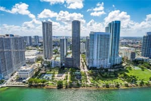 1750 N Bayshore Dr 3903, Miami