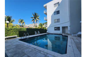 3944 NE 167th St APT 408, North Miami Beach, FL 33160, - MLS#A11911143