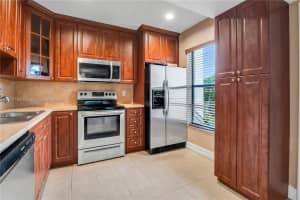 11530 Nw 10th St 11530 Pembroke Pines, FL 33026 - MLS#A11911166