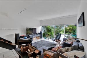 6821 Brookline Dr 6821 Hialeah, FL 33015 - MLS#A11911183