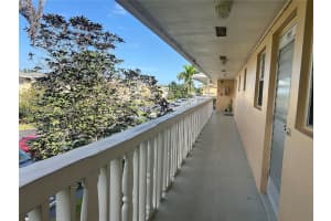 2112 Ne 1st Way 203 Boynton Beach, FL 33435 - MLS#A11911191