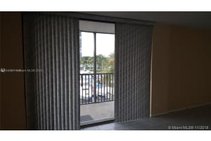 3401 N Country Club Dr 412 Aventura, FL 33180 - MLS#A11911211