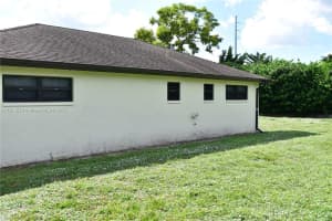 4867 Hawkwood Rd B Boynton Beach, FL 33436 - MLS#A11911233