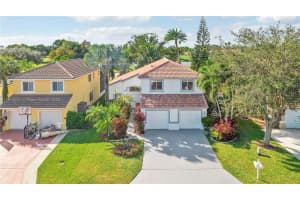 8117 Pelican Harbour Dr Lake Worth, FL 33467 - MLS#A11911237