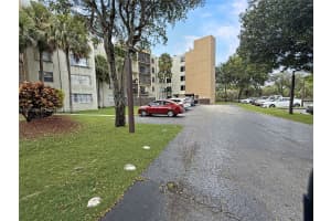 14250 Sw 62nd St 402 Miami, FL 33183 - MLS#A11911259