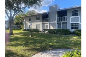 479 Ne 210th Cir Ter 101-28 Miami, FL 33179 - MLS#A11911274