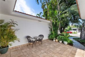 9049 Dickens Ave Surfside, FL 33154 - MLS#A11911286