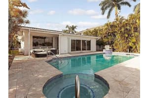 565 N Shore Dr, Miami Beach, FL 33141, - MLS#A11911287