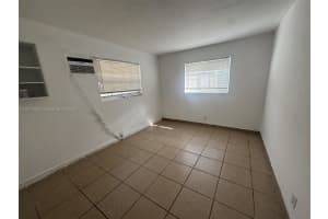 923 Se 2nd Ave 3 Hallandale Beach, FL 33009 - MLS#A11911360