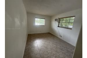 923 Se 2nd Ave 4 Hallandale Beach, FL 33009 - MLS#A11911375