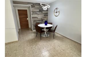 1605 Meridian Ave 202 Miami Beach, FL 33139 - MLS#A11911376