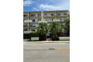 201 180th Dr 114 Sunny Isles Beach, FL 33160 - MLS#A11911420