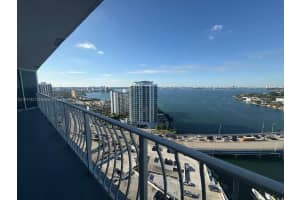 7601 E Treasure Dr 2317, North Bay Village