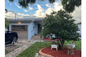 189 Glendale Dr 189 Miami Springs, FL 33166 - MLS#A11911469