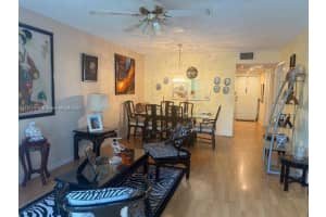 601 Sw 142nd Ave 304q Pembroke Pines, FL 33027 - MLS#A11911474