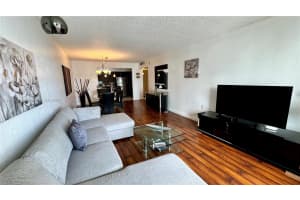 19370 Collins Ave 823 Sunny Isles Beach, FL 33160 - MLS#A11911481