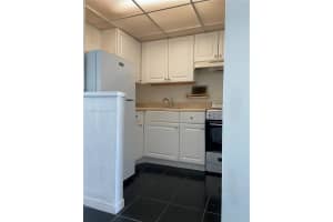 7904 West Dr APT 204, North Bay Village, FL 33141, - MLS#A11911492