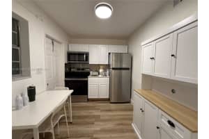 4310 Nw 12th Ct 302 Lauderhill, FL 33313 - MLS#A11911497