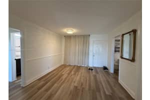 4310 Nw 12th Ct 302 Lauderhill, FL 33313 - MLS#A11911497