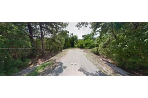 6201 Sunrise Way Sebring, FL 33875 - MLS#A11911518