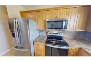 9301 Sunrise Lakes Blvd 303 Sunrise, FL 33322 - MLS#A11911537